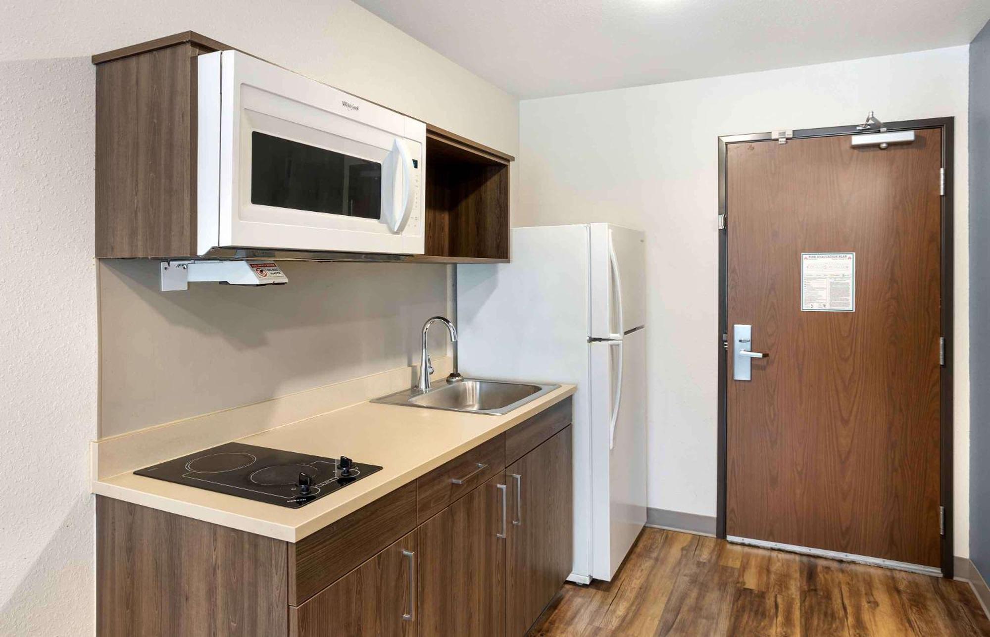 Extended Stay America Suites - Philadelphia - Plymouth Meeting - West 외부 사진